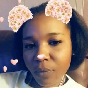 Meet your Posher, Latoya